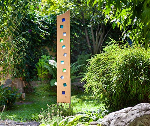 Gartenskulptur aus Holz und Glas. Gartendekoration als Unikate handgefertigt und wetterfest