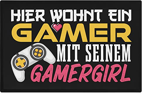 Trendation - Hier Wohnt EIN Gamer Gamergirl Geschenk Fußmatte Zocker Geschenkidee Lustig