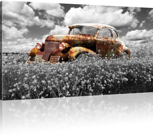 Kunstlab Rostiger Oldtimer Bild auf Leinwand Auto Leinwandbild Wiese Wandbild - 100x55 cm 1-Teilig: Schwarz-Weiss