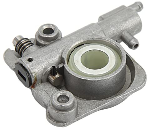 Pompa Dell'olio Compatibile per Motosega CS350, CS2600, CS360T, CS370, con Ingranaggio a Vite Senza Fine in Metallo, Parti di Ricambio per Motosega OEM per P021-001980, P021001980 e P021010890