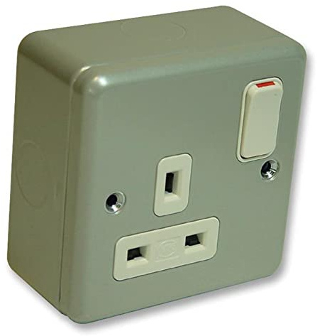 MK - 1 Gang DP Metalclad Switched Socket