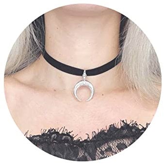 Yheakne Punk Moon Leather Choker Necklace Black Leather Cord Necklace Silver Moon Pendant Necklace Gothic Velvet Collar Necklace Chain Jewelry for Women and Girls