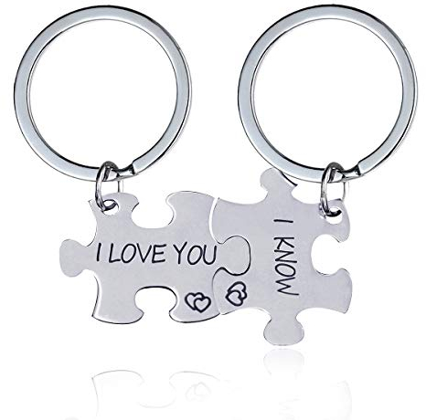 Uloveido Stainless Steel His and Hers 2 Pcs Couples Keychains Set for Women Men, Personalized Lovers Puzzle Matching Key Ring Jewelry Set for Lovers Friends SN141 (I LOVE YOU)