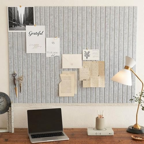 Pinnwand Filz selbstklebend 120×90 cm – 12er Fotowand-Set mit 20 Pins | 12 graue Filzplatten à 30×30 cm, bohrfrei als Memoboard und Korktafel-Alternative für Büro, Kinderzimmer und Zuhause