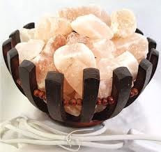 Generico Lampada di sale rosa dell'himalaya con struttura in legno