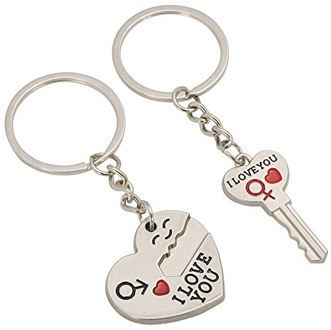 TRIXES Valentines Keyrings Pair - I Love You Heart & Key Chain Ring - Couples Keychains - Cute Gifts for Boyfriend Girlfriend Him Her - Present for Husband Wife - His & Hers Key Rings