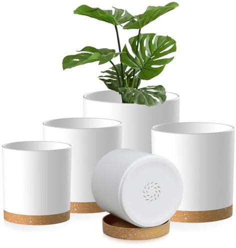 Homeuouz 5 Pack Plastic Plant Pots,17.5/15/14/12.5/10CM,Flower Pot Large Plant Pots Indoor Outdoor Plastic Plant Pot with Drainage Holes and Tray for House Plant Flower(White with Brown Tray)