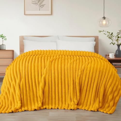 Exclusivo Mezcla Kuscheldecke Flauschig Flanell Decke 230 x 270 cm | Atmungsaktiv, Leicht, Weich, Sofadecke Tagesdecke Bettüberwurf Wohnedecke für Ganzjahreszeit, Senfgelb