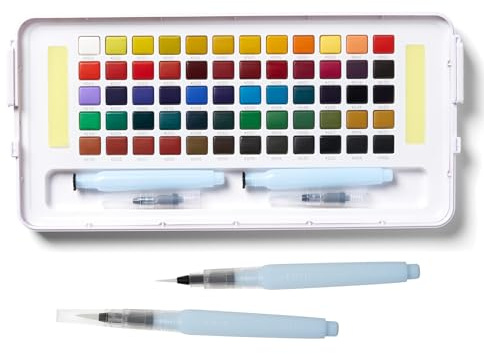 Sakura Koi Water Colors Studio Set - 60 halbe Näpfchen - Abnehmbare Mischpalette - Inklusive zwei Schwämmen & Wasserpinseln - Perfekt für Kunst, Illustrationen, Comics, Portraits & Landschaften