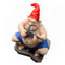 Gartenzwerg mit Gewehr, Lustige Gartendekoration, Roter Hut und Blaue Badehose, Handbemalte Gartenfigur