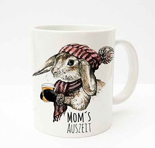 ilka parey wandtattoo-welt® Becher Tasse Kaffeetasse cup mug Kaninchen Hase Häschen Winter mit Spruch Mom's Auszeit ts194