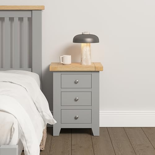Seconique Windsor Fully Assembed 3 Drawer Bedside in Pebble Grey/Oak