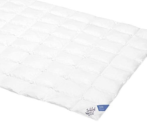SCHLAFSTIL Daunenbettdecke D500, Extraleicht, 100% Daunen Größe 155x220