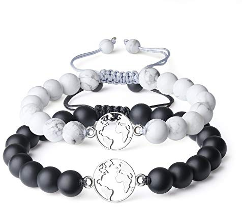COAI Geschenkideen Partner Armbänder Freundschaftsarmbänder aus Howlith und Matt Onyx mit Weltkugel Anhänger