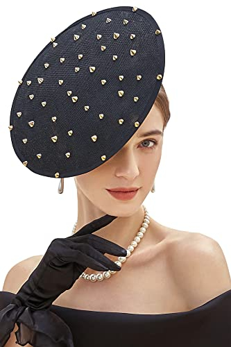 Coucoland Flache Fascinator-Hüte für Frauen – Eleganter Damen-Fascinator für Teeparty, Beerdigung, Kirche, Untertasse, Schwarze Nieten, Einheitsgröße