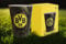 THE SOCCER CLUB Borussia Dortmund BVB Leuchtbecher – Einzigartiger Fanartikel leuchtet in Vereinsfarben! Perfekt für echte Fans, 450ml, Batterien inklusive (1, Schwarz)