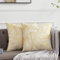 OMMATO Kissenbezug 60x60 cm Samt Gold Blätter Kissenbezüge Beige Dekorative Kissenhülle Dekokissen für Sofa Schlafzimmer Wohnzimmer 2er Set