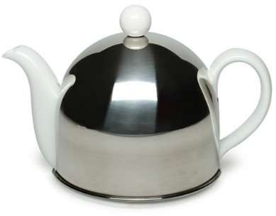 Teiera bianco con copertura isolante l
