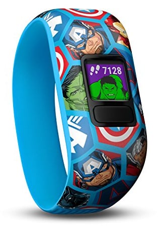 Garmin vívofit jr. 2 digitale, wasserdichte Action Watch im Marvel Avengers Design für Kinder ab 4 Jahren, mit spannender Abenteuer-App, Schrittzähler, blau, Batterielaufzeit bis zu 1 Jahr, Spielspaß