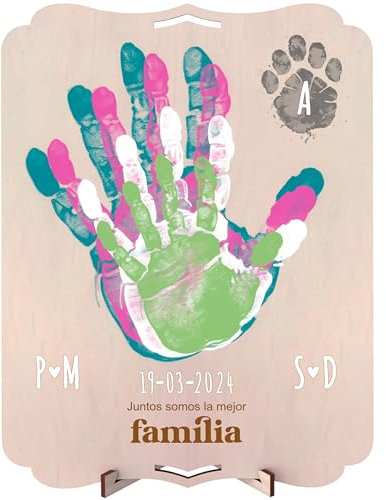 nagu® Familia. Marco Huellas Bebé Recién Nacido. Regalo de Madera 30x22cm, Espacio para Huella Bebe Pie y Manos o toda la Familia y Foto. Incluye Soporte y Kit de Letras para Nombres y Fechas