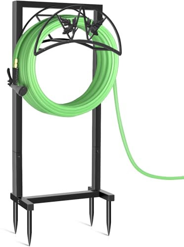 IGOHEALS Support de tuyau d'arrosage – Support autoportant en métal robuste pouvant contenir un tuyau d'eau de 45,2 m avec 4 piquets, organisateur décoratif de tuyau d'eau résistant à la rouille pour