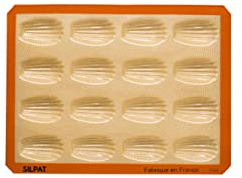 Silpat Moule 16 Madeleines – Cuisson Homogène, Démoulage Facile – Forme Traditionnelle Silicone Antiadhésif – Résistant, Réutilisable – Idéal Pâtisserie, Cuisine, Apéritifs – Qualité Professionnelle
