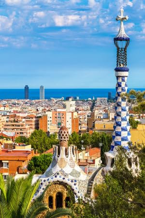 Poster-Bild 40 x 60 cm: Park Güell vom Architekten Gaudi an einem Sommertag in Barcelona, Spanien. (48479086)