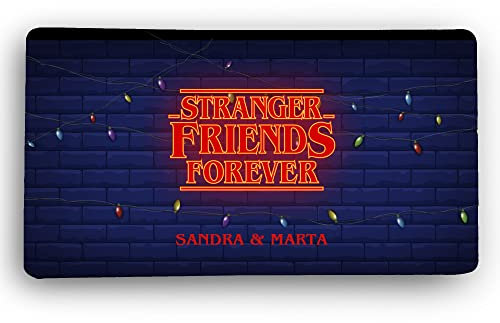 Tapis Souris Gamer. Tapis de Souris personnalisé. Tapis de Souris Gaming. sous-Mains de Bureau. 800 * 400 * 2mm. Dessous en Caoutchouc antidérapant. Stranger Friends