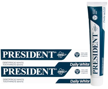 President Set mit 2 Zahnbürsten mit weißer Wirkung, Whitening, Anti-Plaque, Zahnsteinschutz und Anti-Vergilbung der Zähne. Erfrischend mit Piemonteser Minzaroma. RDA 85. 2 x 75 ml