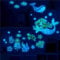 Meerjungfrau Wandtattoo Kinderzimmer Leuchtend, Meerestiere Wandtattoo Leuchtend, Fluoreszierend Wandaufkleber Meereswelt Wale Leuchtaufkleber Enfant et Fille Bleu