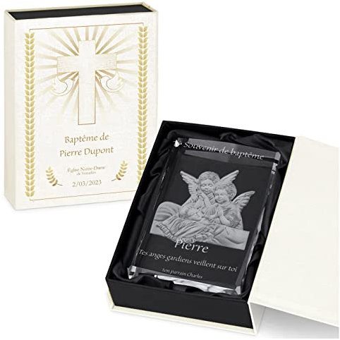 Maverton Statuette en Cristal avec Anges 3D + Boîte personnalisée - Bloc de Verre avec Gravure pour Fille - Cube gravé pour garçon - pour baptême - Cadeau Noel - pour Anniv d’Un Enfant - Croix