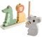 Fisher-Price Bloques apilables con forma de animales (koala, león y cocodrilo), 10 piezas fabricadas con material certificado FSC, juego inspirado en Montessori, para bebés +12 meses (HXV04)