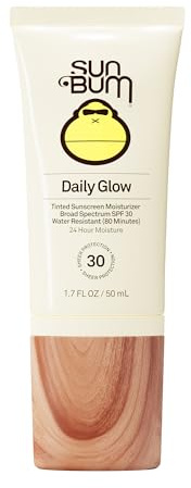 Sun Bum Daily SPF 30 Glow Sunscreen Face Lotion - Moisturizing Facial Sunscreen - Tinted - Dewy Finish - Hawaii 104 Act Compliant (Made without Octinoxate & Oxybenzone) - Travel Size - 1.7 oz