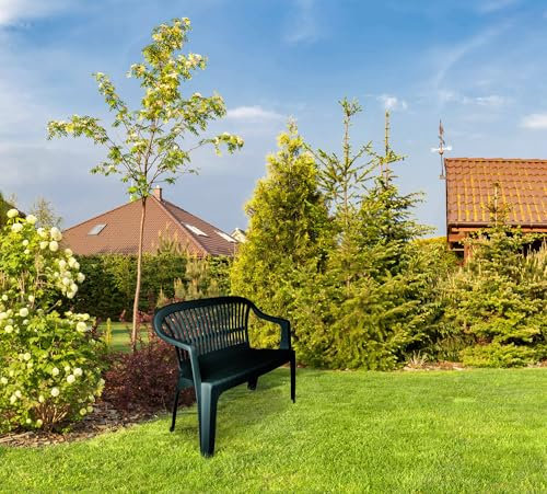 Dmora - Außenbank Eboli, Monoblock-Gartenbank, Außenbank, 100 % Made in Italy, 114 x 55 x 82 cm, Grün