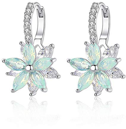 Lv.unique Q4HC Flower earring, Acrylic