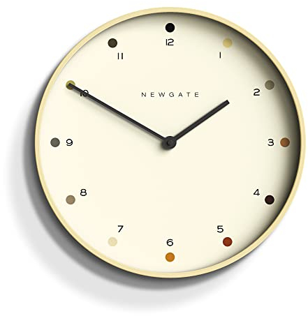 NEWGATE® Mr Clarke Wanduhr | Große skandinavisch inspirierte Sperrholzuhr | 40cm | Gehäuse aus hellem Holz mit Designer-Punktzifferblatt | Modernes minimalistisches Design für Küche