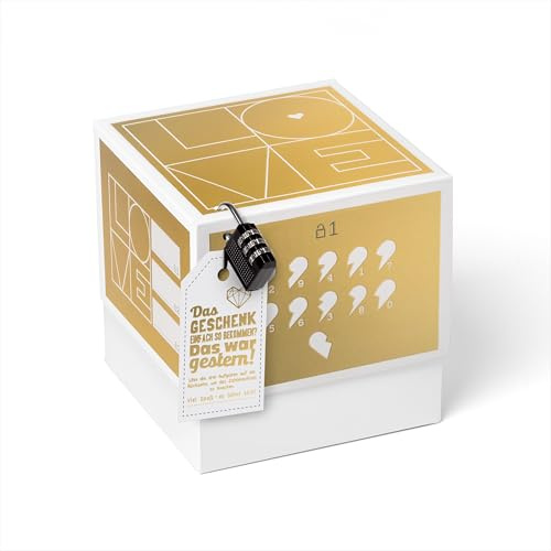 SURPRISA Rätselbox Geldgeschenke Hochzeit, Valentinstag, Geschenkbox Rätsel | Geschenkverpackung Geldgeschenk, Gutscheine, Geschenk zum Jahrestag, Hochzeitstag, Motiv: Love mit Goldfolie, Größe M (16 cm)