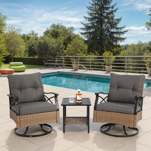 Arhatreya 3-TLG. Outdoor Gartenmöbel Schaukelstuhl Set mit Tisch – 2 drehbare Garten-Schaukelstühle & 1 Beistelltisch – Polyrattan Balkonmöbel, belastbar bis 350 lbs, Braun – Patio Möbel Set