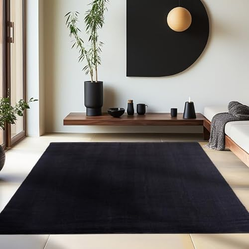 HomebyHome Kurzflor Teppich Wohnzimmer 160x230 cm Schwarz - Waschbarer Teppich für Schlafzimmer, Esszimmer und Ideal als Küchenteppich - Flauschiger Teppich Extra Weich, Einfarbig, rutschfest, Modern
