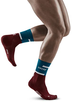 CEP - THE RUN COMPRESSION SOCKS MID CUT für Herren | Mittellange Laufsocken in petrol/dunkel rot mit Kompression | Regenerierende Kompressionsstrümpfe für Männer | Gr. III | M