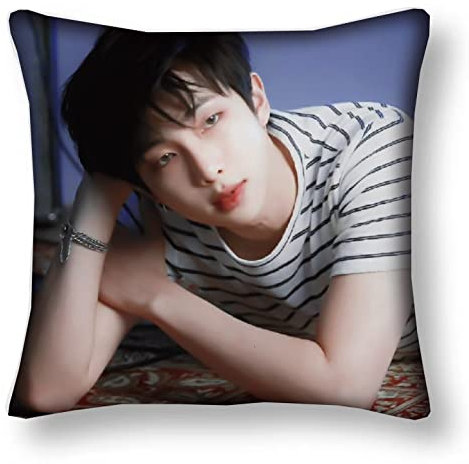 BTS Merchandise BTS Kpop JHope V Jungkook Suga Jimin Jin Doppelseitiges Charakter Poster Druck Quadratisches Kissen für Home Off 45 x 45 cm