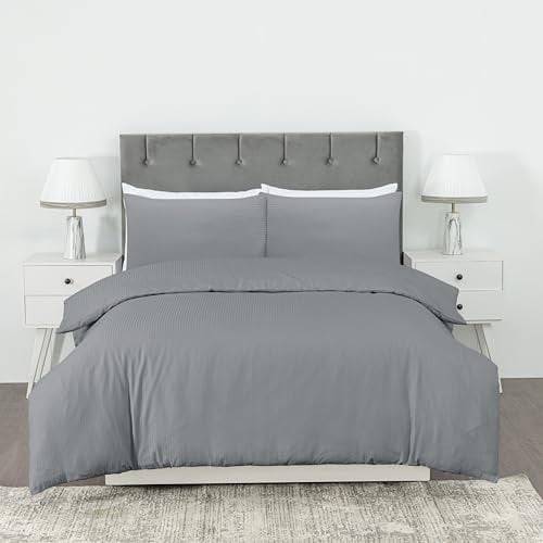 Dreamology Bettwäsche-Set für Super-King-Size-Betten (260 x 220 cm), Polycotton, strukturierter Stoff, Dobby-Streifen, Knopfverschluss, Bettbezug-Set, Bettbezug mit 2 Kissenbezügen (Grau
