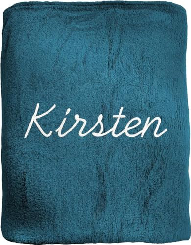 KDO MAGIC - Personalisierte Decke - Gestickter Vorname - Fleecedecke Bestickt - 125x130 cm - Geschenkidee für den Muttertag, Weihnachten (Nachtblau)