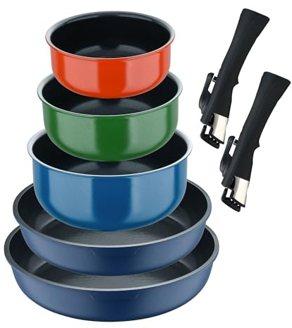 Set mit 2 Pfannen, Ø 22 x 26 cm, Aluminiumguss, Blau, 3 Töpfe Ø 16 x 18 x 20 cm, gepresstes Aluminium in 3 Farben + 2 abnehmbare Griffe Click&Cook Bergner
