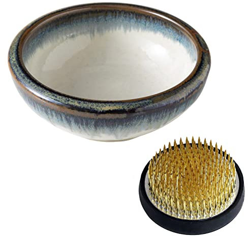 Wazakura Minoyaki Serie Ikebana Essenzielle Utensilien Set- Kleine runde Keramikvase und Kenzan Blumenfrosch für Blumenstecken Arrangements - Weiß & Blau Vase + 61mm Messing Kenzan