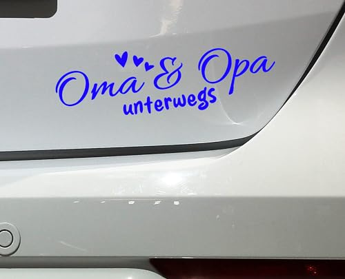 Aufkleber fürs Auto | Oma und Opa unterwegs | Großeltern Geschenk Enkelsohn Enkelin Geburt Stolze Oma Stolzer Opa Autofahren Enkeltaxi Fahrzeugtattoo Wohnwagen Wohnmobil (blau glanz)