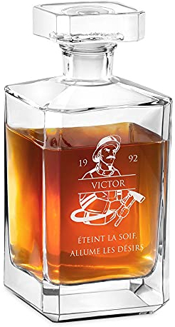 Maverton Carafe à Whisky gravée - 700ml Décanteur en verre transparent - Cadeau personnalisé pour hommes - Cadeau d’anniv - Pompier