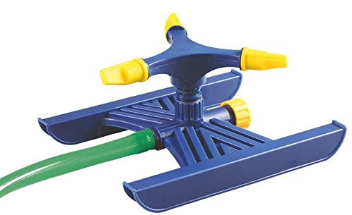 Suinga ASPERSOR Trineo ROTATIVO. Radio Alcance 6,5 MTS. Círculo Completo 13 MTS. Conexión con Manguera de riego. Brazos Fabricados en plástico