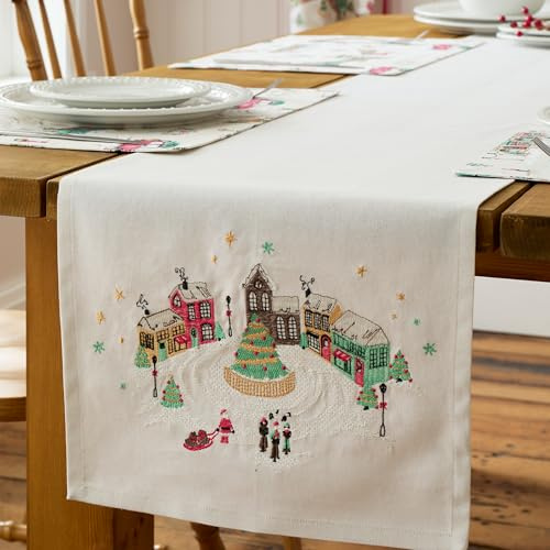 Catherine Lansfield Christmas Town Cotton 33x220cm Dining Table Runner Natural