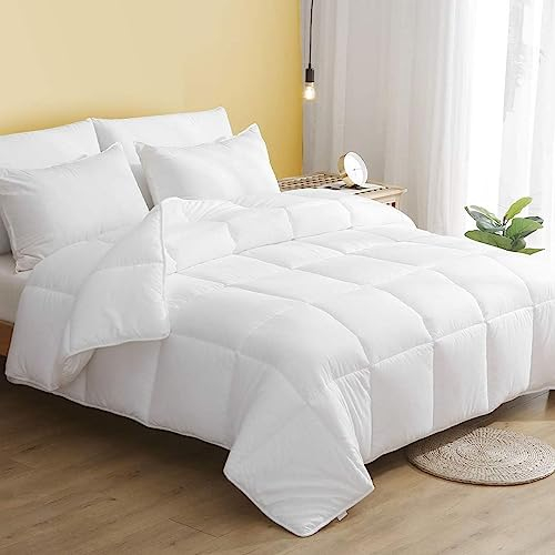 DWR Bettdecke 240 x 260 cm Ganzjahresdecke, 50% Recycelt Climaloft & Lyocell Mixed Mikrofaser 300 GSM Füllung, Medium Warm, Super Weiche Steppdecke 220 x 240 cm, Ökotex 100 - Weiß